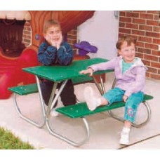 Picnic Table with Green Polyethylene Planks Galvanized Frame